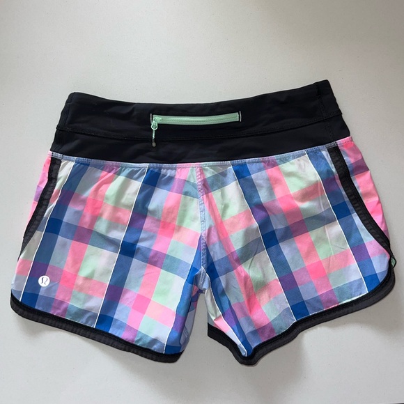 Lululemon 🍋 Groovy Run Short Plaid Size 4 - Picture 4 of 9